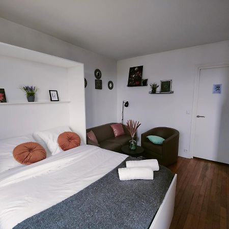 Ferienwohnung Studio Neuilly Seine - Champs Elysees - La Defense Exterior foto